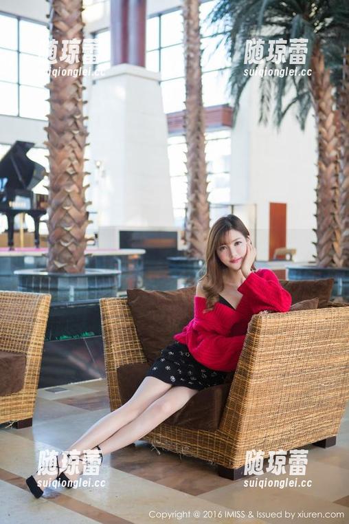 IMiss爱蜜社 - 乐薇Vivi的户外写真，谁说秋天的阳光不能惊艳一下？