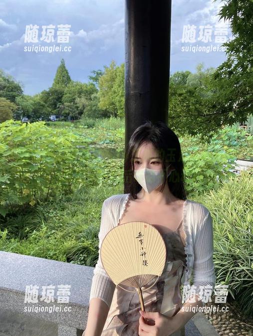 微密圈 - 这里有July芝岚的玉足自拍原图大放送，更新后谁能不心动！