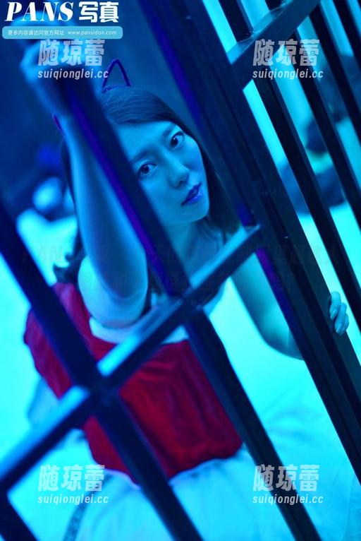 PANS写真 - 今天的佳钰在制服里超迷人！图集和下载链接准备好了吗？