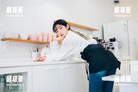 Sonson(손손)的泳装套图分享，要不要来一场视听的海洋之旅？