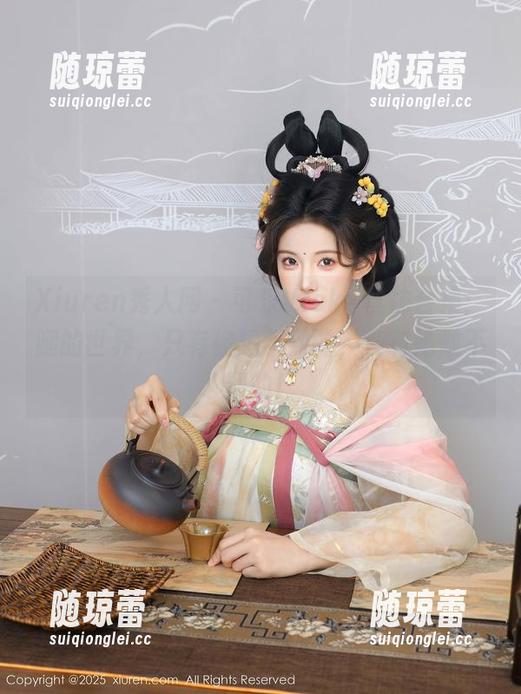 Xiuren秀人网-可乐Vicky Xiuren秀人网 - 可乐Vicky丝袜合集:腿的世界,只有你想不到的,没有她做不到的!