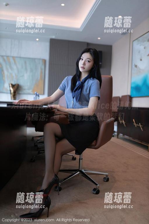 Xiuren秀人网 - 容容容Alice的清纯照片魔法：每一张都是柔软的梦幻