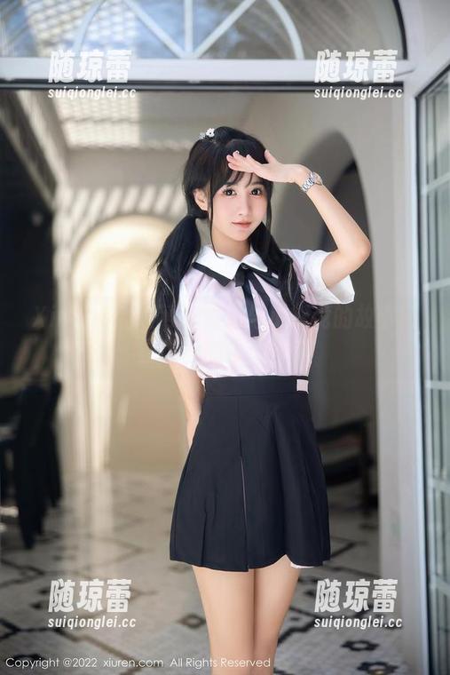 Xiuren秀人网 - 甜心与小探戈的故事：图册里的悸动时刻
