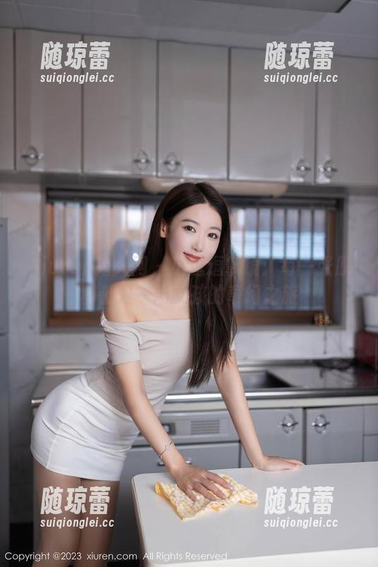 Xiuren秀人网-小逗逗 Xiuren秀人网 - 小逗逗掌镜:每一张原图都是一场女孩的奇幻之旅