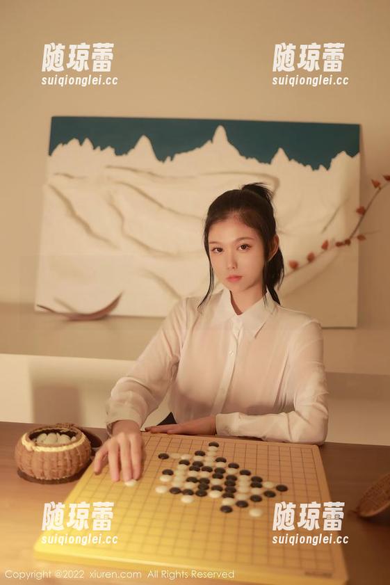 Xiuren秀人网 - 小逗逗的白衬衫日常：高清写真，俏皮的氛围