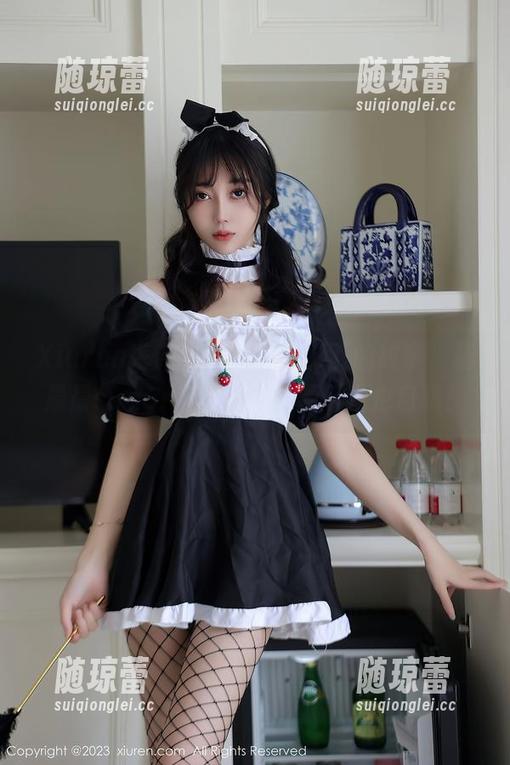 Xiuren秀人网 - 这些光影下的故事，杨晨晨sugar美腿图包资源不说也自明！