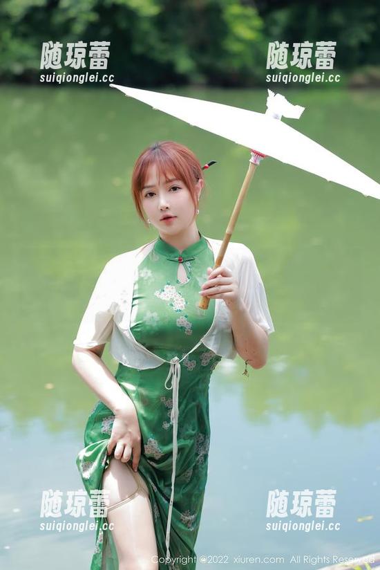Xiuren秀人网 - 在线围观！林乐一的网袜图集，轻松‘捕捉’你的目光！