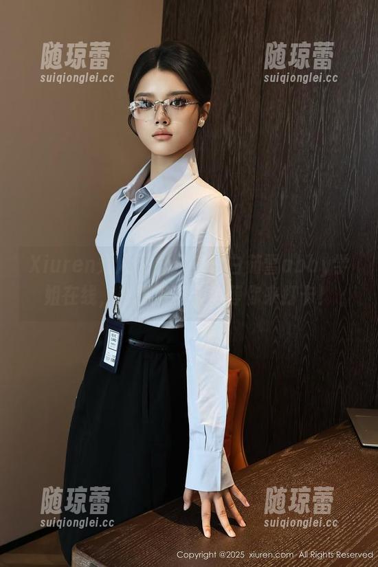 Xiuren秀人网 - 快来！白茹雪abby学姐在线，奇葩写真合集等你来打卡！