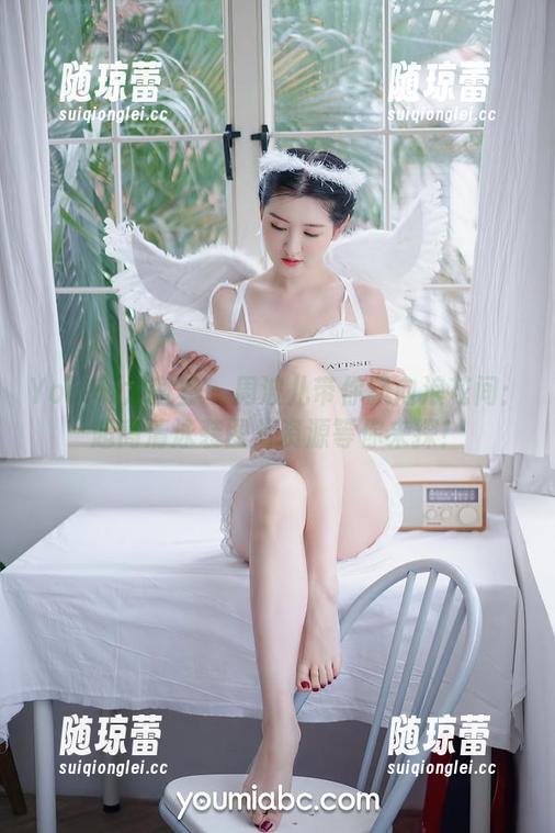 YouMi尤蜜荟 - 周波儿带你飘向浪花间：超高清泳装图片资源等你来探！