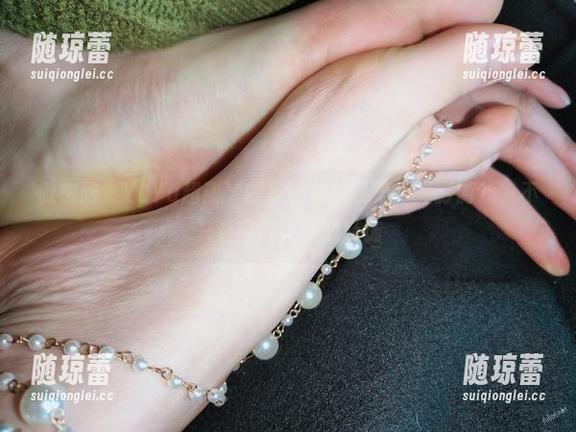 微密圈 - YuYu超甜丫的圣诞私拍图集，光影游戏，不只是闪闪亮亮的装饰