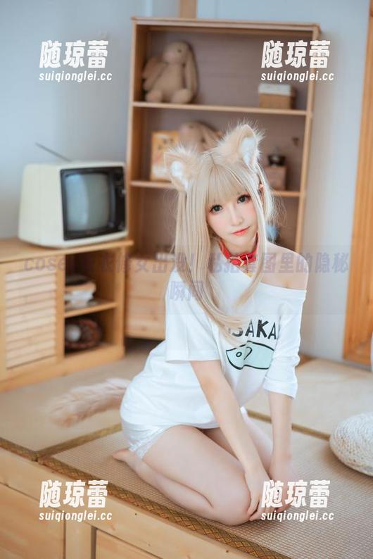 coser衣衣修女出没！私拍套图里的隐秘瞬间
