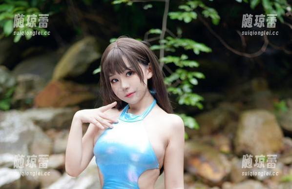 合辑里的小僵尸：七七娜娜子的异世界探险