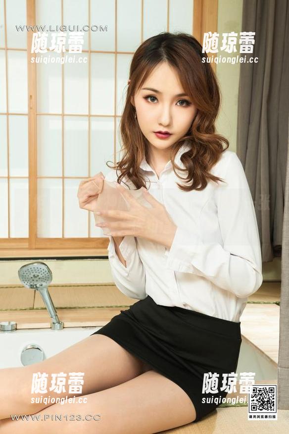 丽柜 - 可馨女神的全套图包，仿佛每一张都在悄悄说：“你知道我是谁吗？”