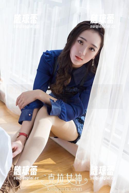 克拉女神 - 舒彤制服图包：一键下载，只为你心动一瞬！