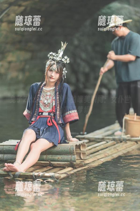兔子Zzz不吃胡萝卜的唯美瞬间：女仆世界里的高清梦境！