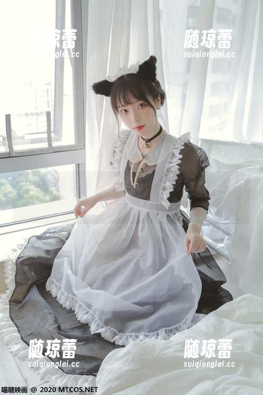 喵糖映画最新免费作品，jk制服少女黑丝，简直是美好的误会！