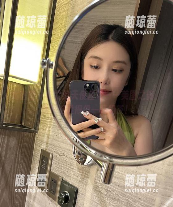 微密圈 - 奶雯的天使座驾——美图之旅，照片温柔得像一杯奶茶！