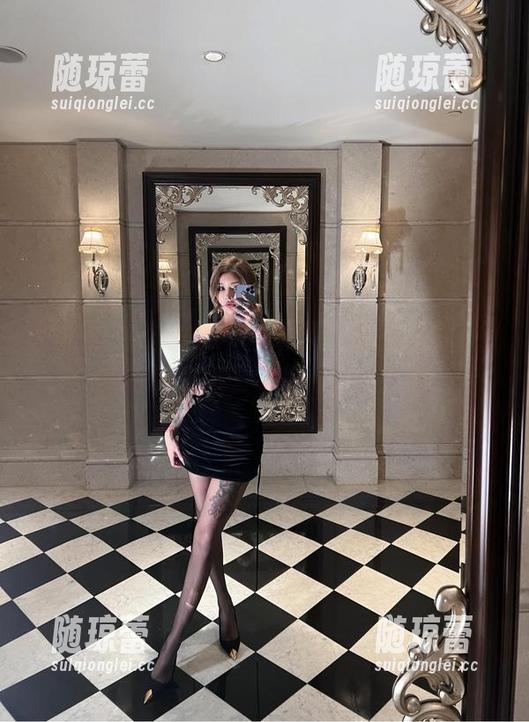 微密圈 - 希希Gina与温柔的完美邂逅，原图写真竟然会让你怀疑人生？