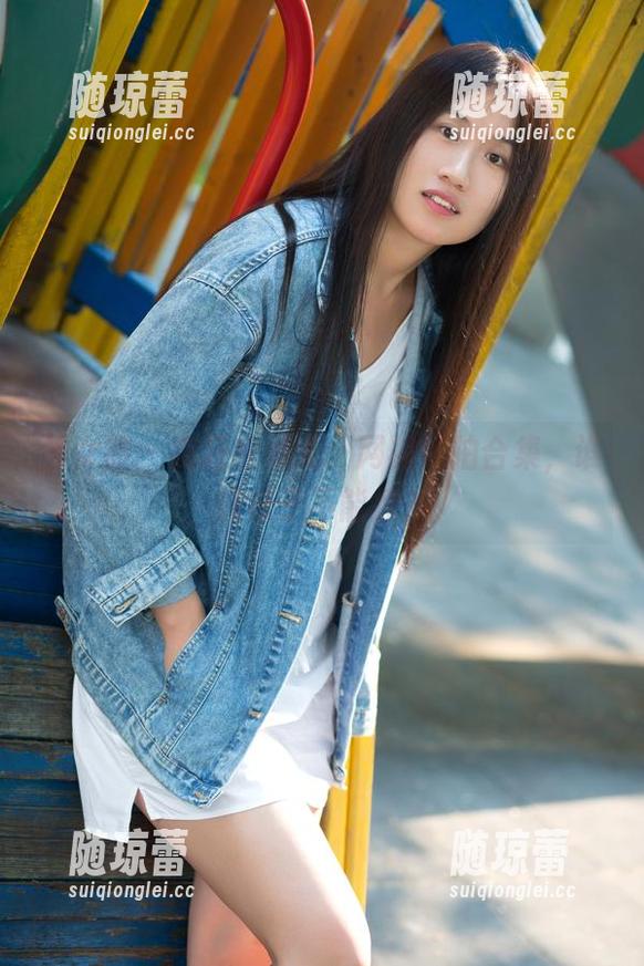 推女郎 - 疯狂松果儿：网袜私拍合集，谁说袜子不能撩？