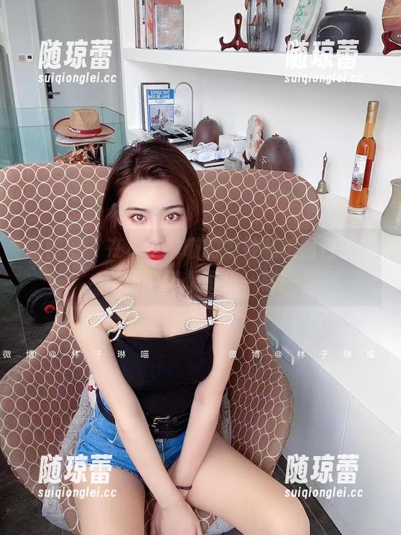 微密圈 - 在林子琳喵的婚纱私拍图包里，爱情的幻想不止一幕！