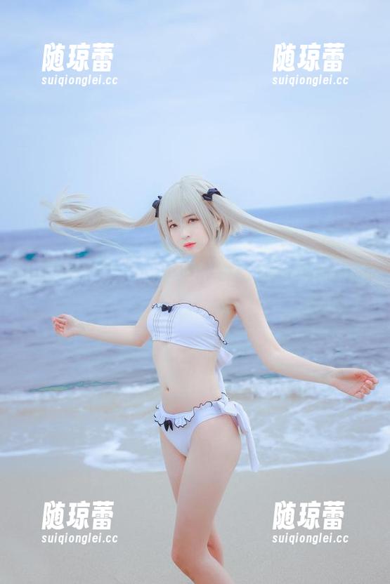 比基尼狂欢：疯猫ss的写真图片带你走进夏日梦境