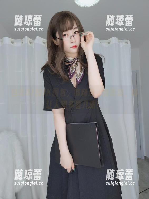 白银81的JK图包，够精选，够诱惑，够让人想多看几眼！