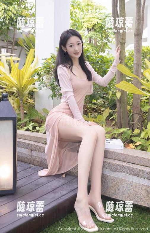 秀人网 - 小果冻儿的免费旅拍作品，带你在大理不花钱也能美美哒！
