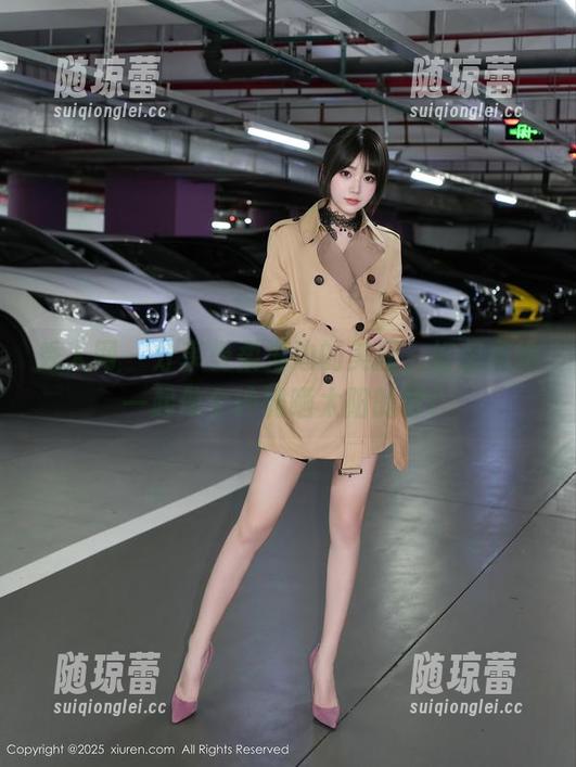 秀人网 - 分享曼柔海边的美图，好想和她一起做个沙滩晒太阳的梦！
