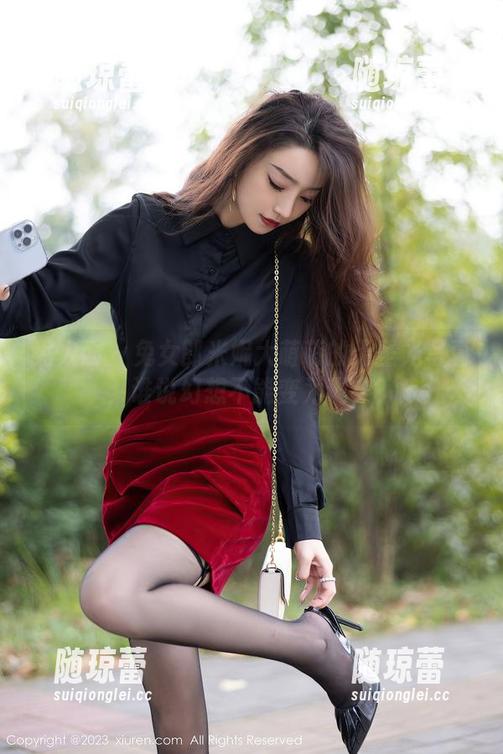 秀人网 - 兔女郎米妮大萌萌的无圣光写真，谁说幻想不能变为现实？