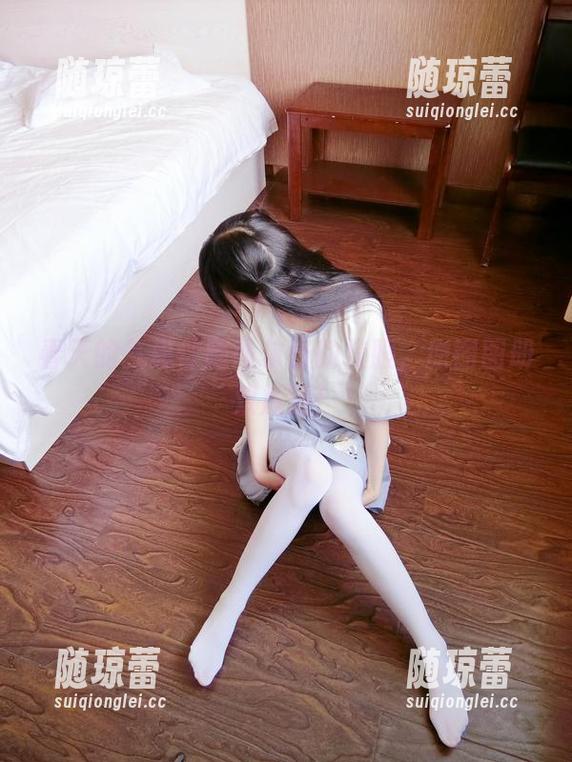 春天的气息伴随西尔酱的校服，原图图册双放送！